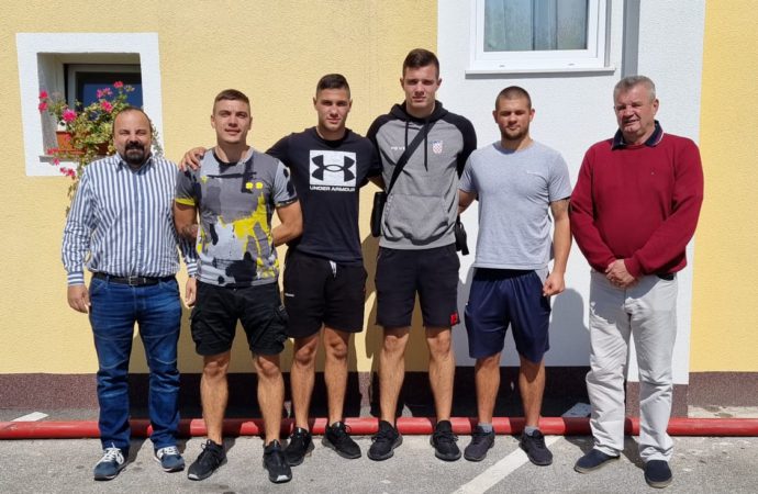 PRIPREME NA AVALI Četvorica hrvatskih boksača na zajedničkim pripremama u Beogradu